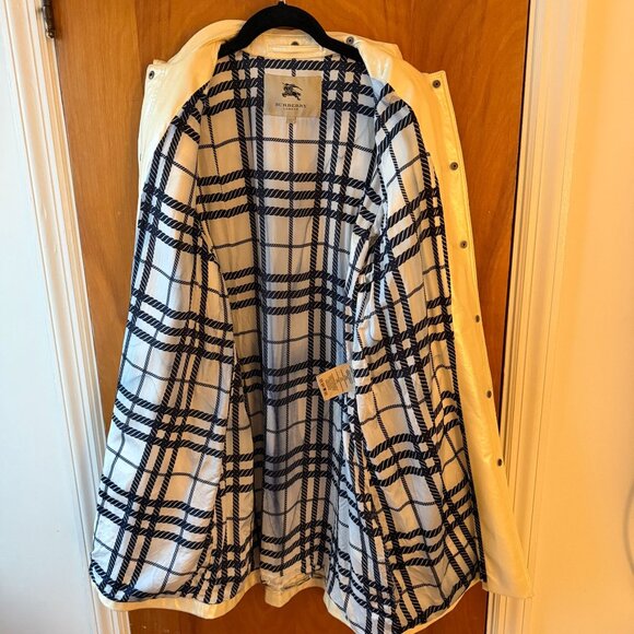 Burberry Bonnie Belt Raincoat Iridescent Cream Detachable Hood Snap Size 12 READ - Picture 6 of 16